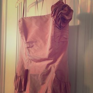 gorgeous evening gown - 100% silk by Teri Jon.